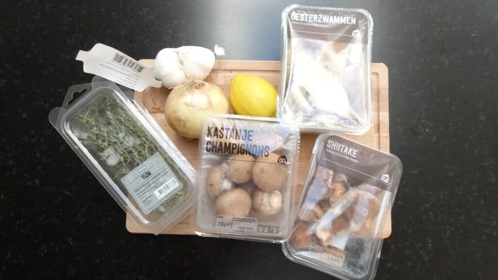 ingredients pappardelle ai funghi