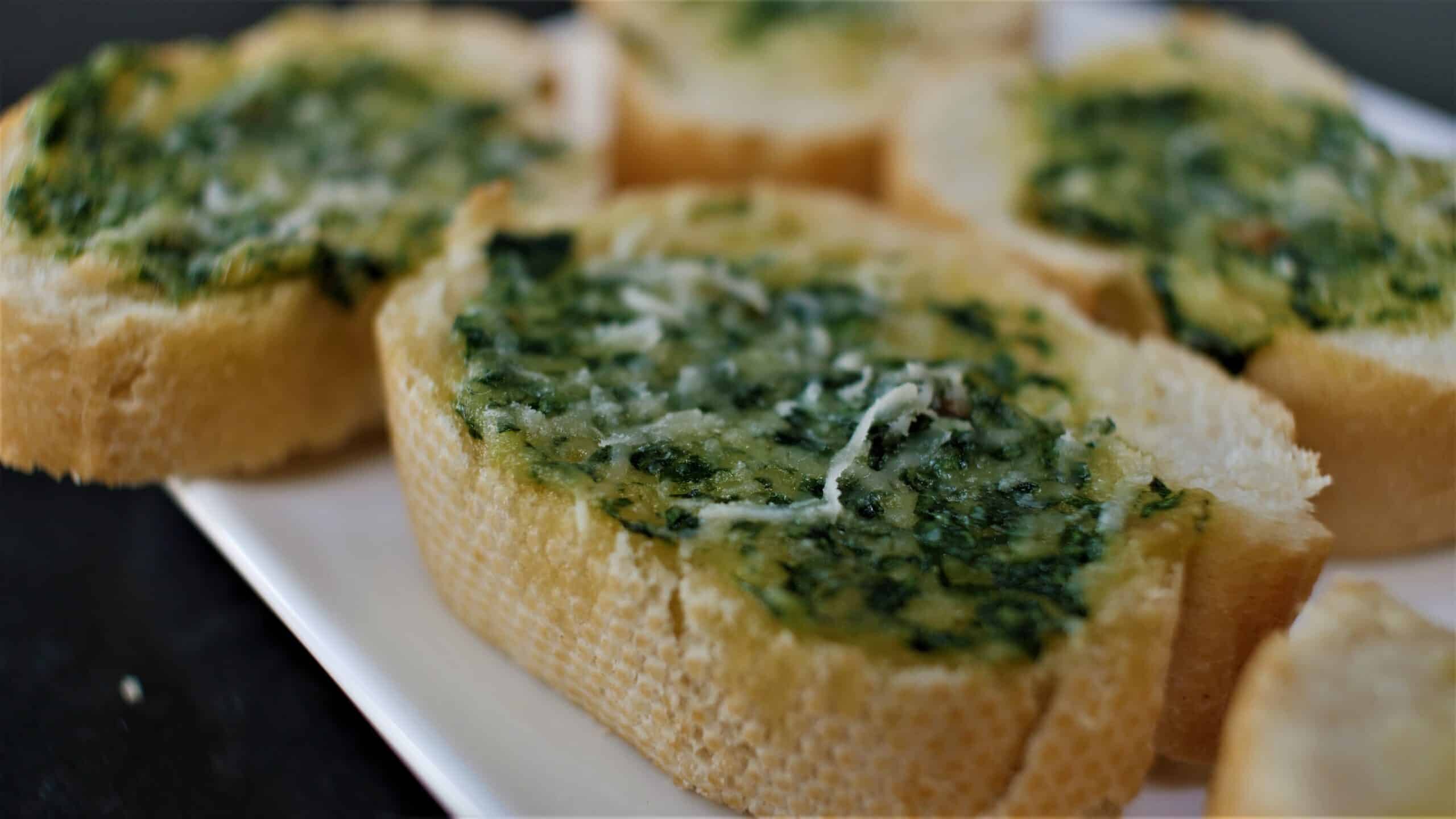 Fast & Easy Snack Garlic Bread Spread