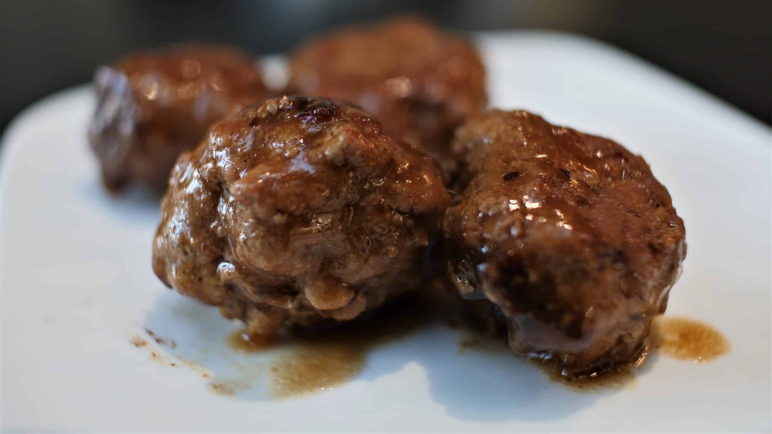 Meatballs and Gravy in 30 Minutes