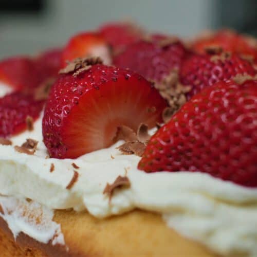 best strawberry cake